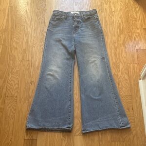 MOTHER Tom Cat Roller Pretty is as Pretty Does